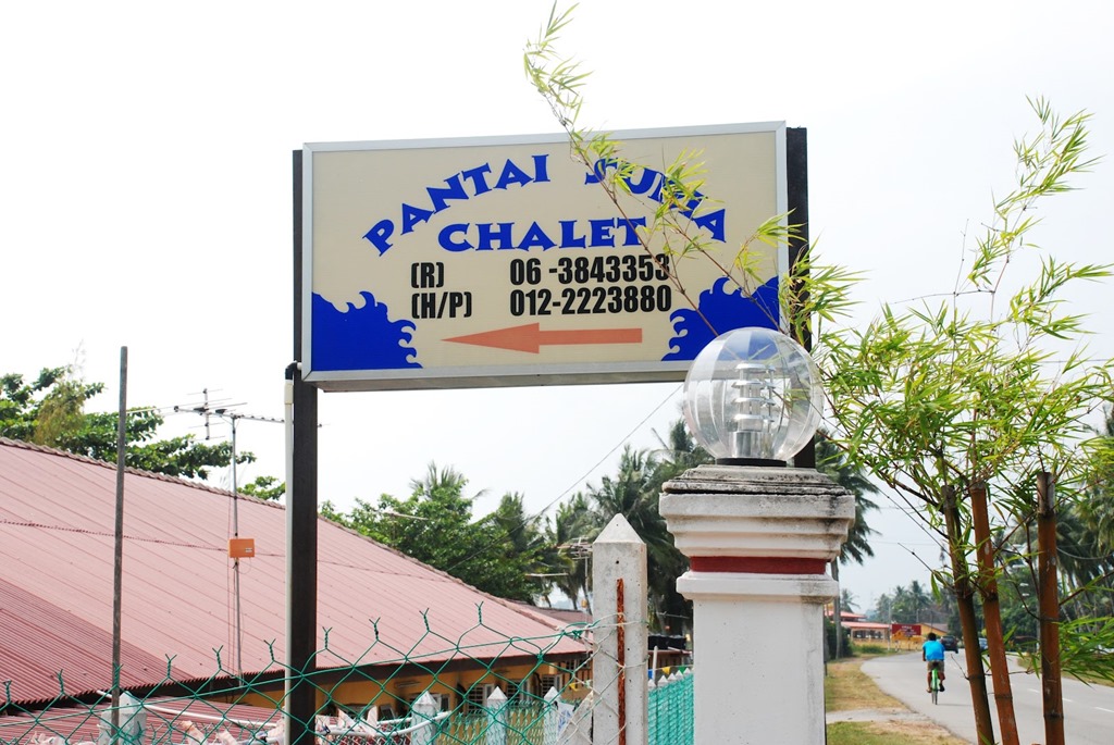 [pantai-suria-chalet-lokasi-harga-con%5B1%5D]