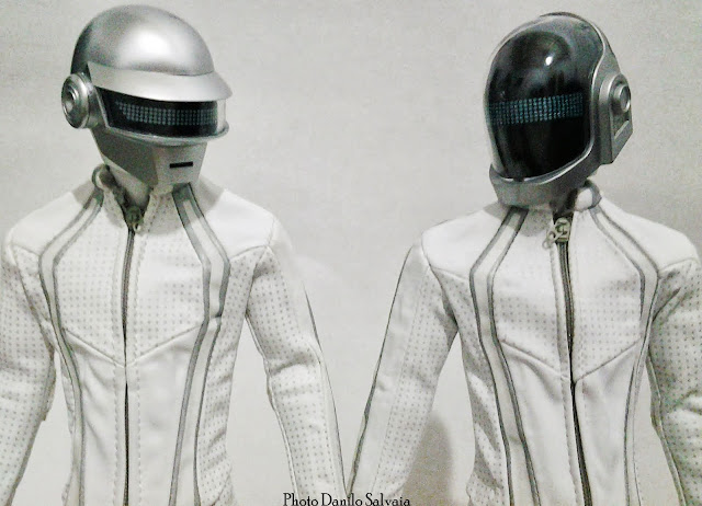 [Review] Medicom R.A.H. - Daft Punk Tron Version - by Hades 20130714_181315