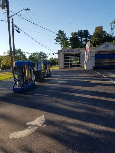 Car Wash «Wonder Wash & Express Lube», reviews and photos, 1700 Front St, Yorktown Heights, NY 10598, USA