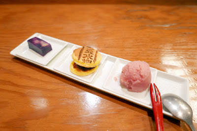 Tousiro, a Tofu Kaiseki restaurant. Tousuiro specializes in homemade tofu and offers a kaiseki dinner that can include seafood or can also be completely vegetarian. This is the 8th course, dessert