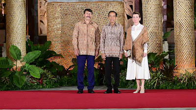 Presiden Jokowi Jamu Santap Malam Para Pemimpin dan Delegasi KTT WWF Ke-10 di GWK