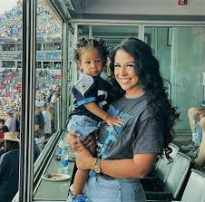 Adrianna Rivas - Derrick Henry Wife Or Girlfriend - Age Height, Children & Instagram