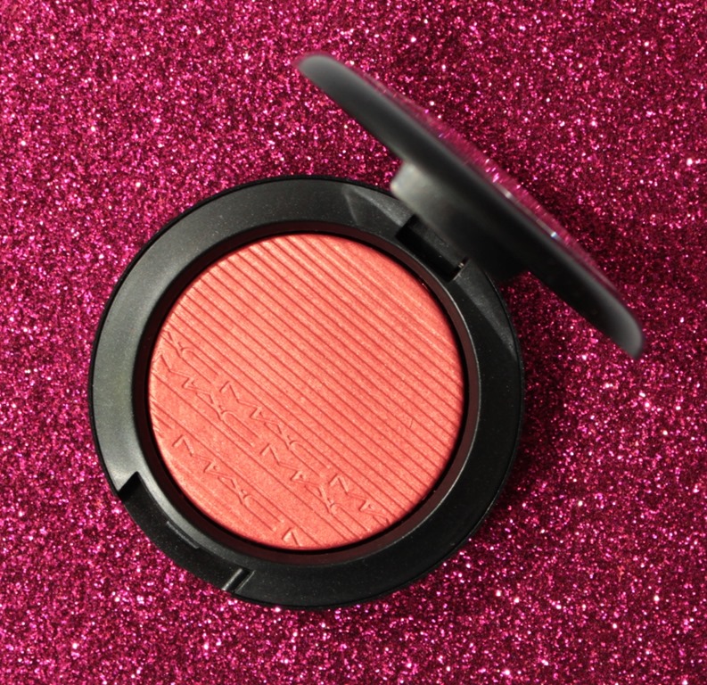 [CheekyBitsExtraDimensionBlush2017MAC3%5B5%5D]