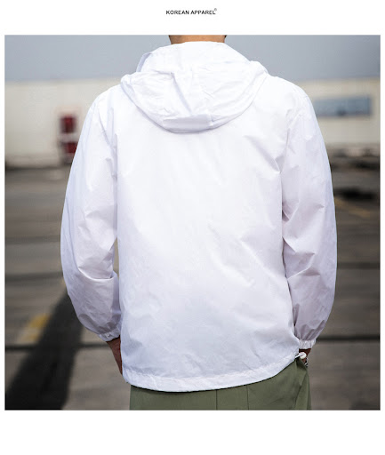 Title 5, SPORTIEF Windbreaker for sports and outdoor act...