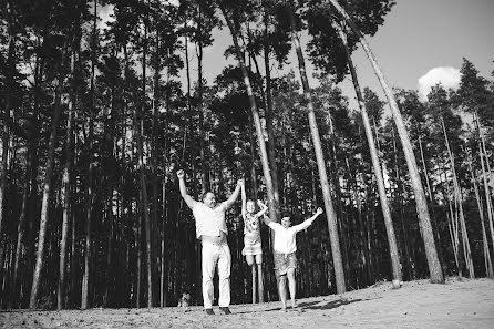 Fotógrafo de casamento Evgeniy Flur (fluoriscent). Foto de 18 de janeiro 2016