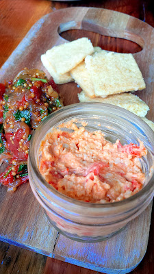 Jackknife PDX, Pimento Cheese, which comes with tomato relish and butter crackers. The butter crackers were so buttery that they crumbled in any attempt to spread the cheese or relish, which is fine because then you can just eat it by the forkful.