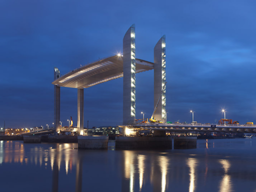 Pont levant Chaban Delmas