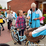 Fietscontrole door VVN Pekela bij de Groenling - Foto's Jeannet Stotefalk