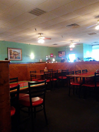 Pizza Restaurant «Gondolier Pizza & Steak House», reviews and photos, 789 TN-68, Sweetwater, TN 37874, USA