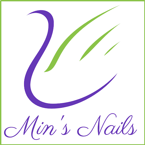 Min's Nails logo