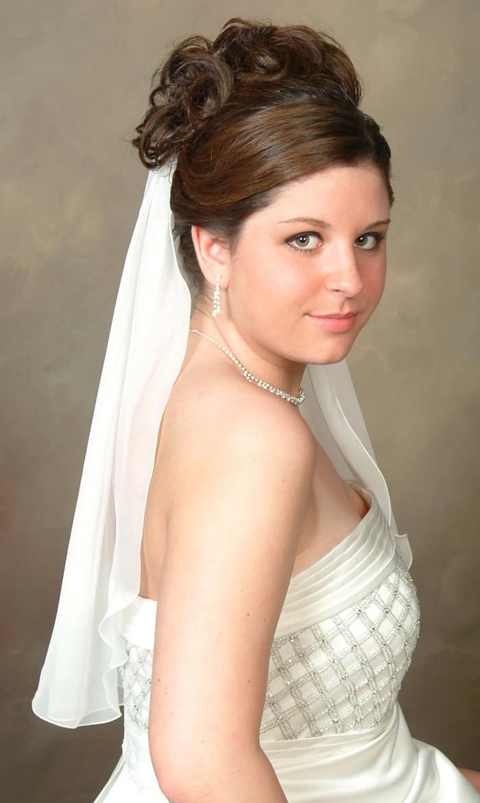 wedding updos with veil