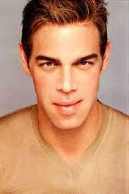 Kevyn Aucoin Net Worth, Age, Wiki, Biography, Height, Dating, Family, Career