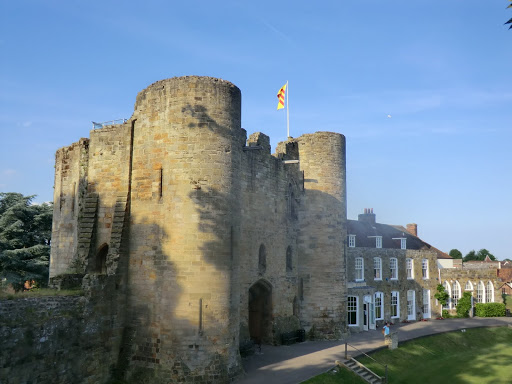 CIMG2024 Gatehouse, Tonbridge Castle