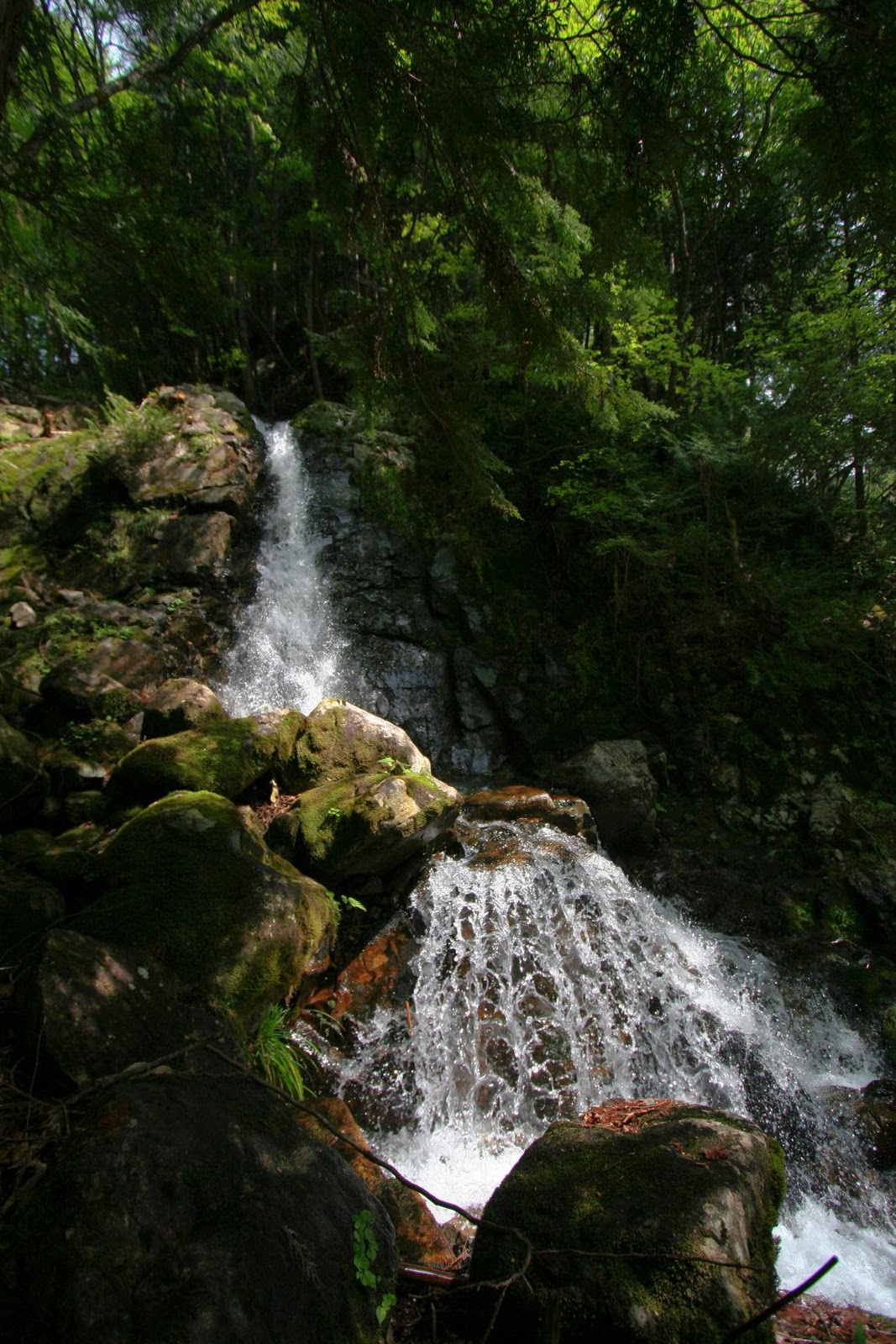the Ononotaki waterfall,