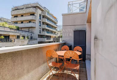 Apartment with terrace 13
