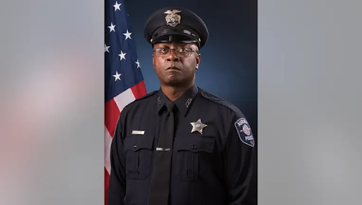 Aurora police officer dies from COVID-19 complications