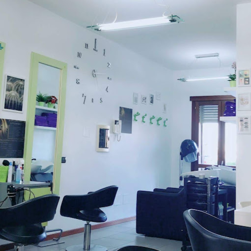 parrucchiere Kacha Hair Salon