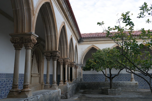 EL CORAZÓN DE PORTUGAL: MONASTERIOS, CASTILLOS Y ALDEAS - Blogs de Portugal - CASTILLO DE LEIRIA Y CONVENTO DE CRISTO DE TOMAR (16)