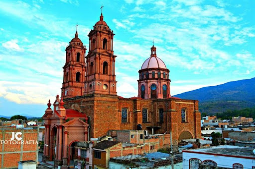 Santuario al Sagrado Corazón, Gral. Ornelas Pte., Centro 1, 59510 Jiquilpan de Juárez, Mich., México, Lugar de culto | MICH