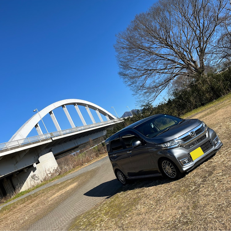 N-WGN カスタムの橋と愛車に関するカスタム事例の投稿画像1枚目