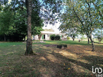 maison à Saint-Pierre-d'Eyraud (24)