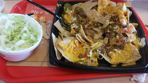 Fast Food Restaurant «Del Taco», reviews and photos, 1194 E Yosemite Ave, Manteca, CA 95336, USA