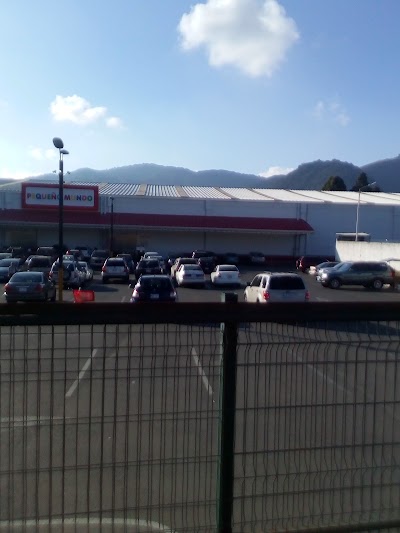 Photos of Small World Cartago
