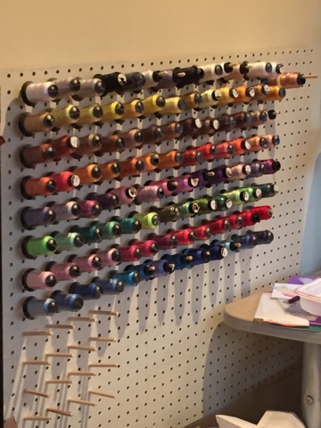 Thoroughly Modern Gillie: Pegboard thread storage