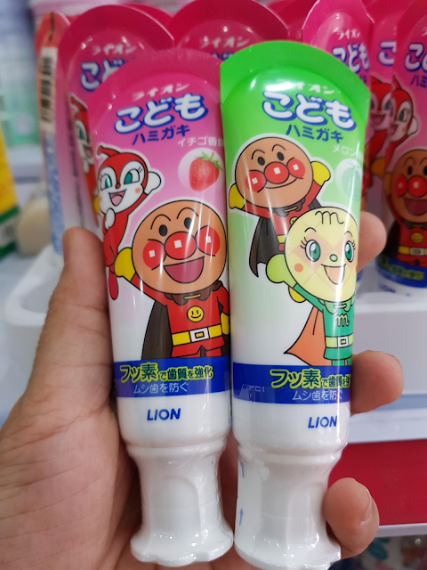 Dịch vụ cho mẹ và bé: Kem đánh răng Lion Nhật Bản Image