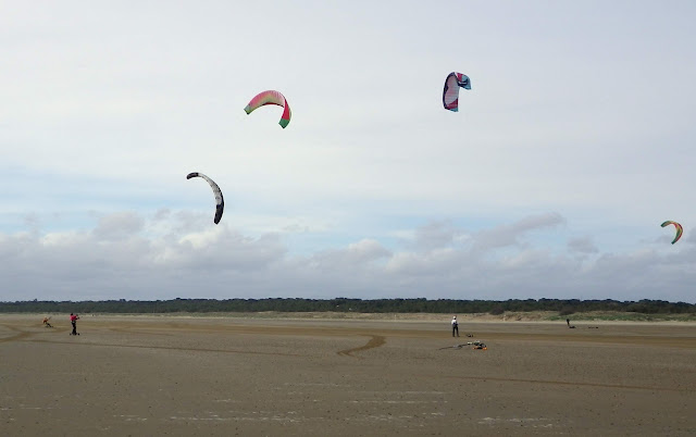 Vers l'estuaire de la Loire (Pornichet/LaBaule, St Brévin...) au fil du temps... - Page 20 Stbrevin_mtb_027w