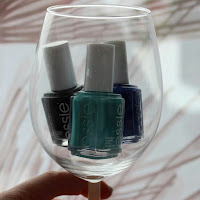 http://www.herzensglueck.com/2016/07/essie-summer-collection-2016-viva.html