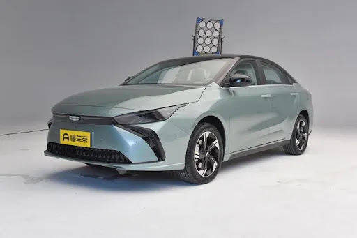 Thêm thông tin Geely sắp bán ô tô điện tại Việt Nam: Có đối thủ mạnh ngang cỡ VinFast VF e34, tầm vận hành <a href= Thêm thông tin Geely sắp bán ô tô điện tại Việt Nam: Có đối thủ mạnh ngang cỡ VinFast VF e34, tầm vận hành tối đa lên tới 620 km/h - Ảnh 3.