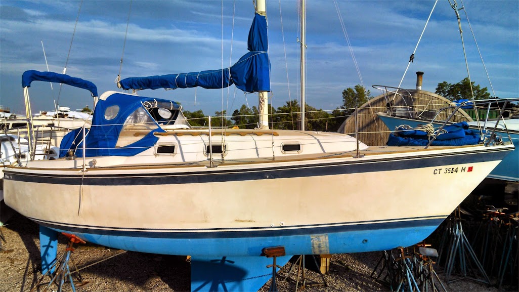 28 foot full keel sailboat