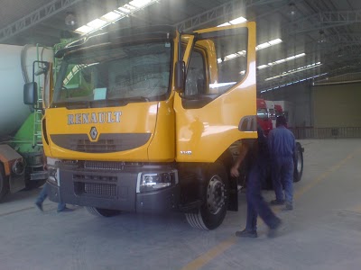 Photos of Heavy Vehicles (Renault ) - A.A.Bin Hindi - B.S.C. (c)