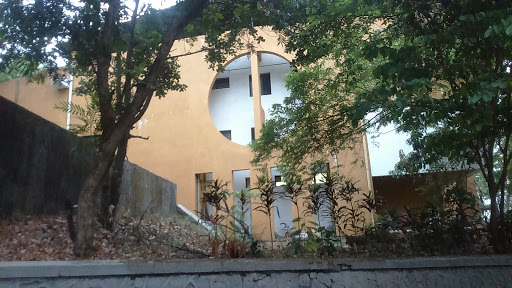 YWAM Lonavala, H-58, Old Khandala Rd, St.Stanislaus Villa, Khandala, Lonavala, Maharashtra 410401, India, School, state MH