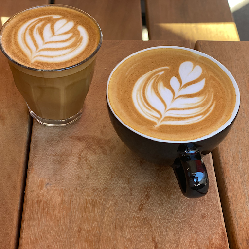 WOODRICH specialty coffee & slow food