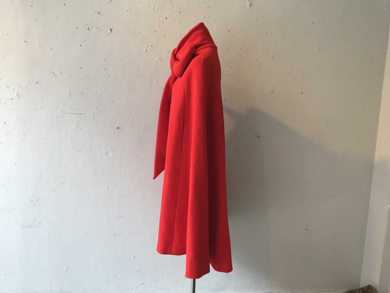 Mollie Parnis Boutique Cape