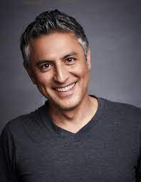 Reza Aslan Net Worth, Age, Wiki, Biography, Height, Dating, Family, Career