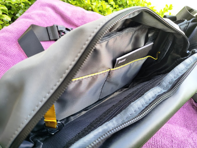 A rider's review of the Divoom Sling Bag