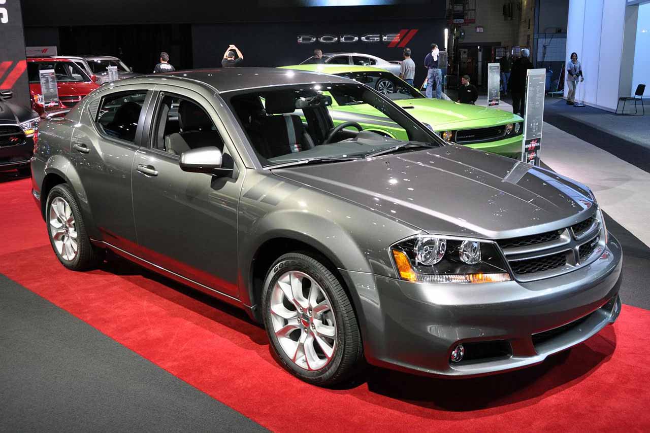 파일:external/coolcarsnews.com/2012-Dodge-Avenger-RT-1.jpg