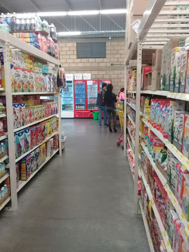 Bodega Aurrera Express Paseo De Las Aves, Av Paseo de las Aves esquina Valle de San Isidro SN, Mirador San Isidro, Misión San Isidro, 45133 Zapopan, Jal., México, Supermercado | JAL