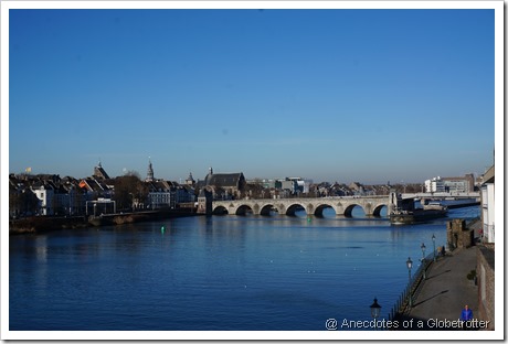 Sint Serbaasbrug bridge across Meuse River