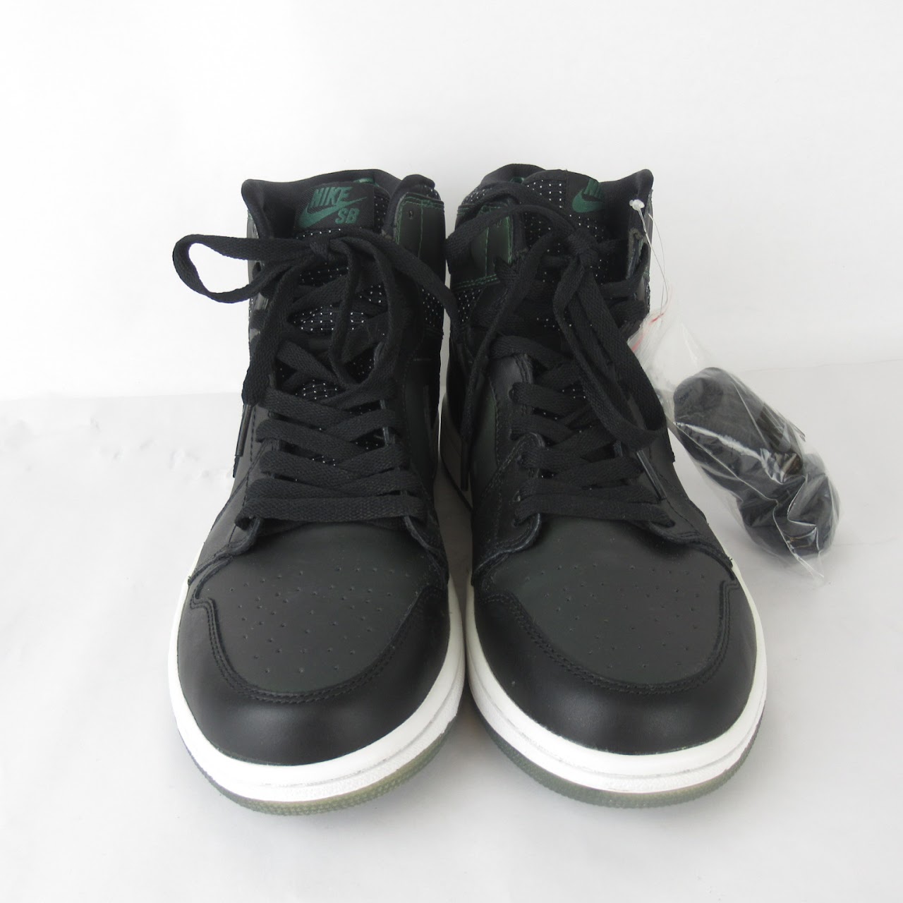 Nike MINT Air Jordan 1 SB Craig Stecyk Sneakers