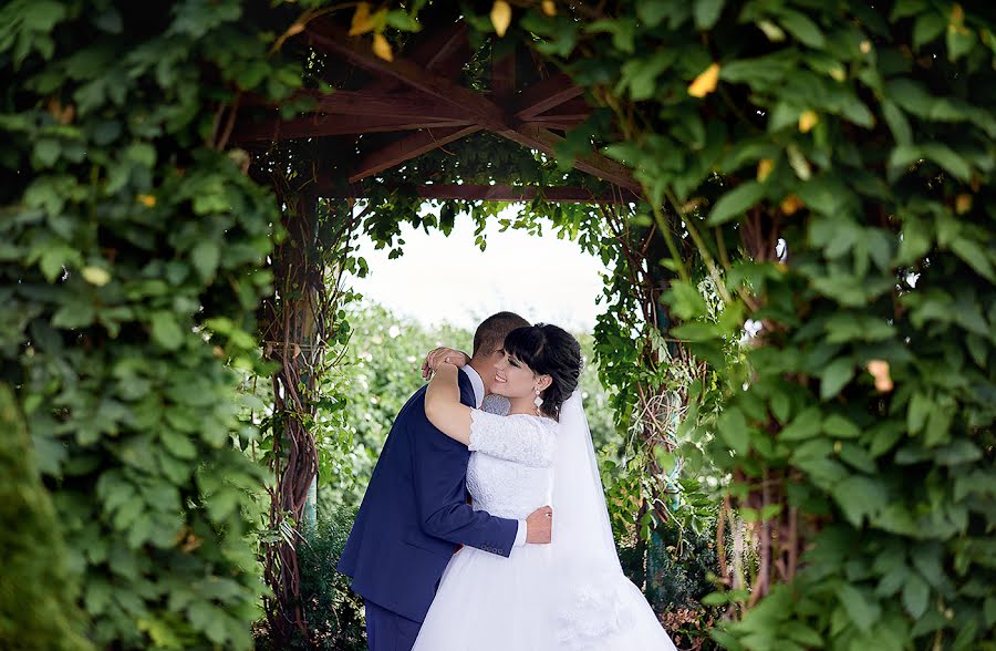 Fotografo di matrimoni Nadezhda Barysheva (nadezdsbnd). Foto del 12 agosto 2017