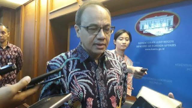 Enggan Tanggapi Permintaan Cina Setop Pengeboran di Natuna, Kemlu: Tak Cukup Informasi