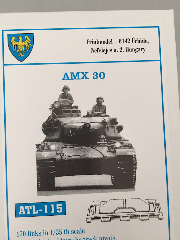 AMX 30 / 105 ( Kit Heller) - Page 2 IMG_1048