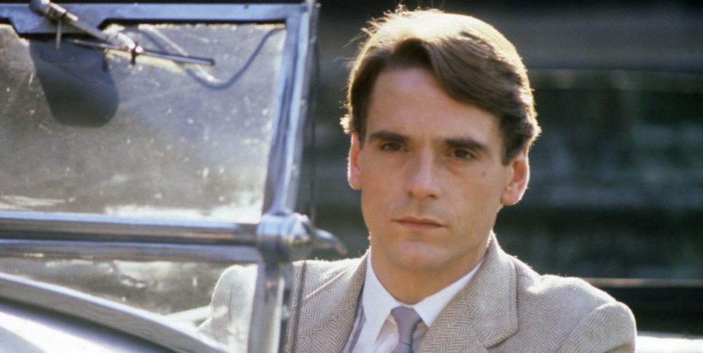 파일:external/frontrowfeatures.com/Brideshead-Revisted-30th-Anniv.-DVD_JeremyIrons_24tn.jpg