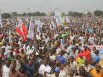 Des partisans de l'opposition réunis à la place Sainte Thérèse lors d'un meeting organisé lundi 4 août à Kinshasa. Radio Okapi/ Ph. John Bompengo.