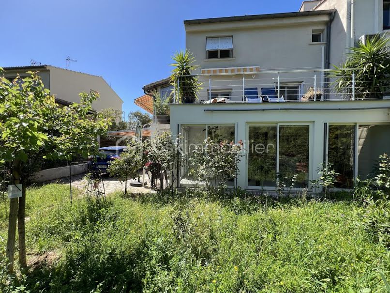 Vente villa 7 pièces 180 m² à Montpellier (34000), 460 000 €