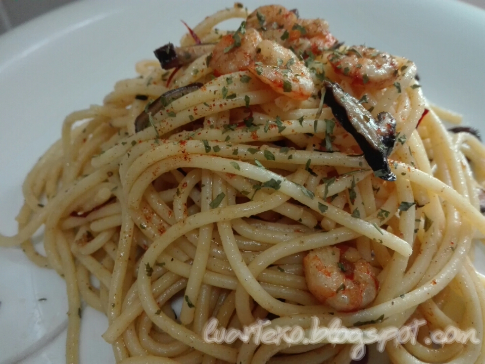 Resepi Spaghetti Aglio Olio Mudah dan Sedap - Luar TeKo